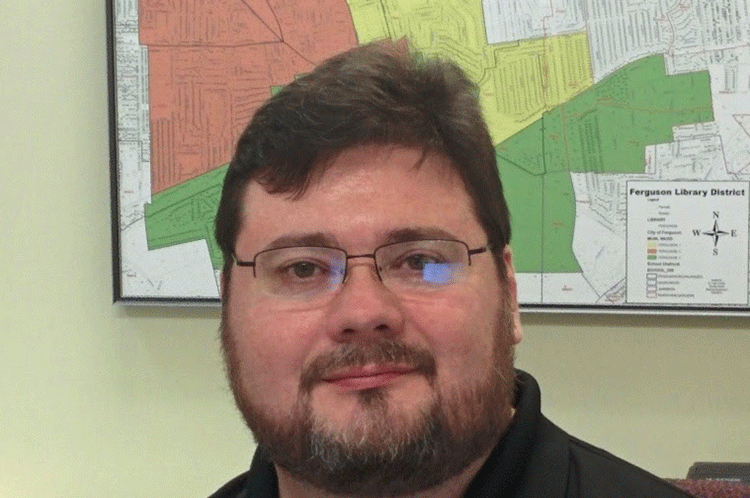 Headshot of Librarian Scott Bonner