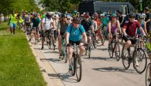Bike Ride: Visualizing the 1919 Chicago Race Riots in Today’s City Bikers during the ride