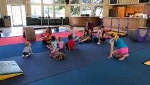 Roll-n-Read Children listening to storytime