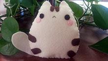 Complete felt cat Complete felt cat