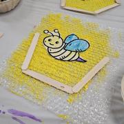 A honeycomb craft in process